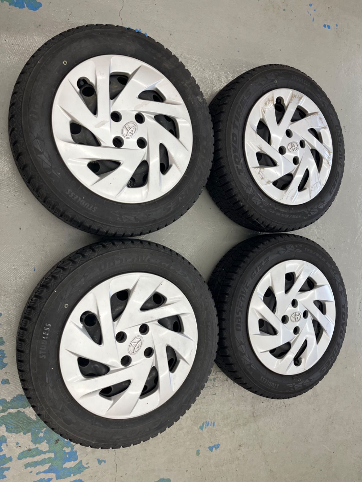 15インチBBS風タイヤ付きアルミホイール 日産(純正) 15インチアルミ