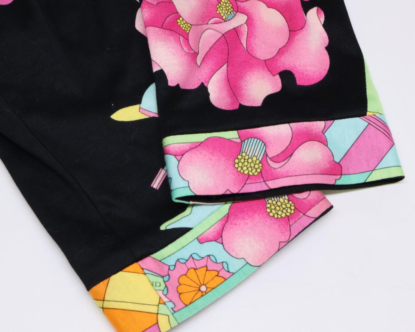 LEONARD レオナール ブラック 花柄 カットソー 40 - メルカリ