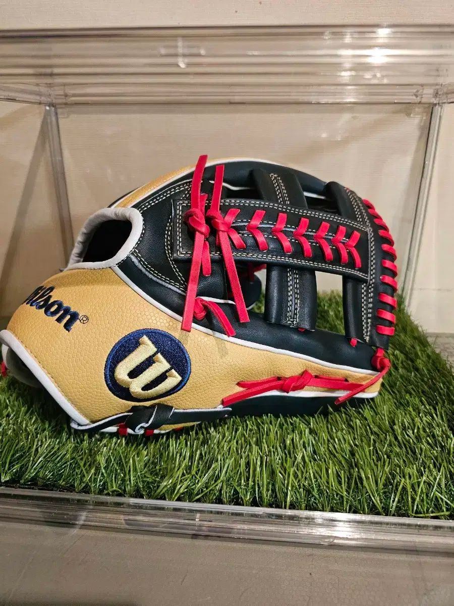 ウィルソン korea a2k チェ ハン選手 モデル 靴