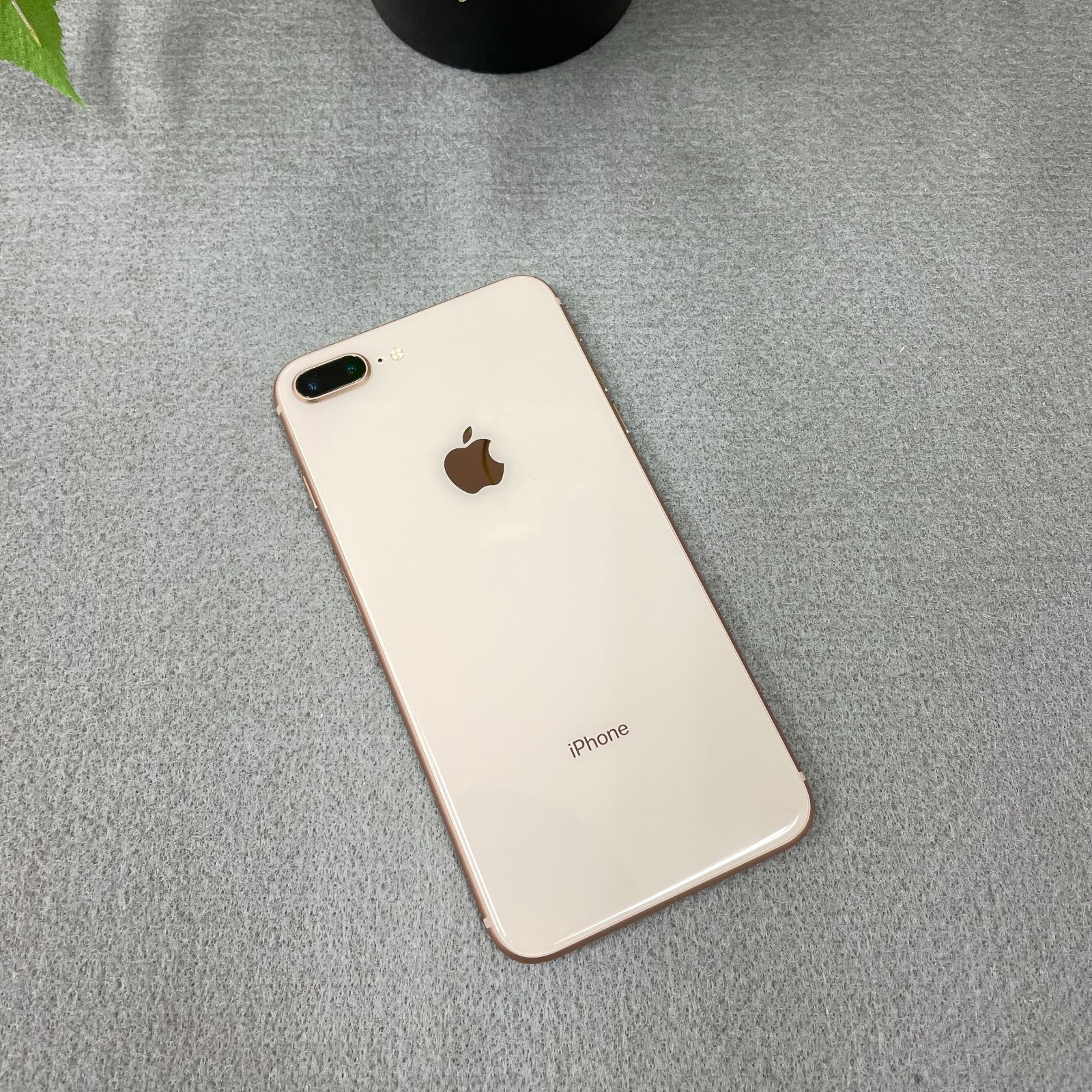 iPhone iPhone 8plus ゴールド 64GB SIMフリー 8 Plus本体 ゴールド 