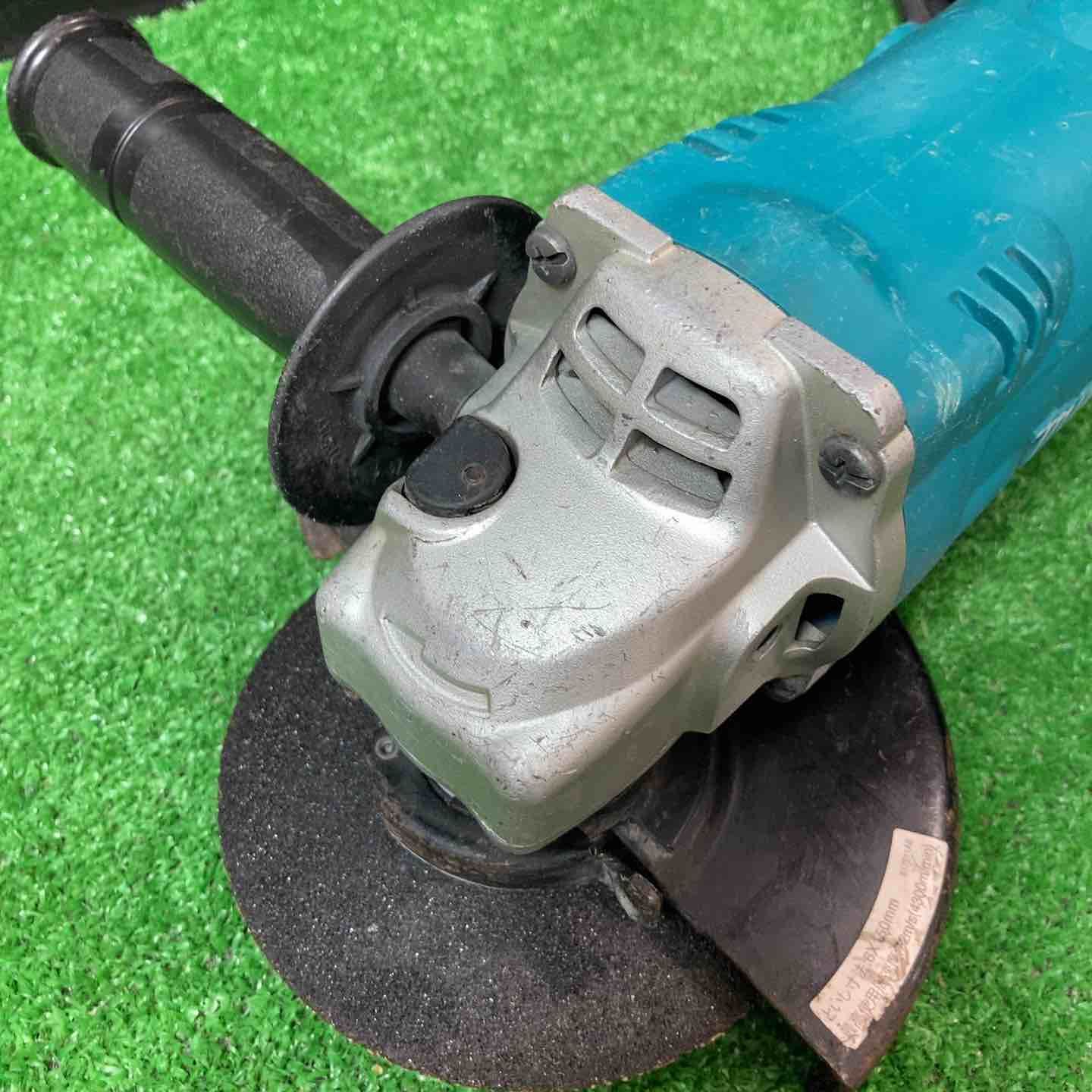 マキタ makita 150mm電子ディスクグラインダ GA6021C ハンドル付き 岩槻店