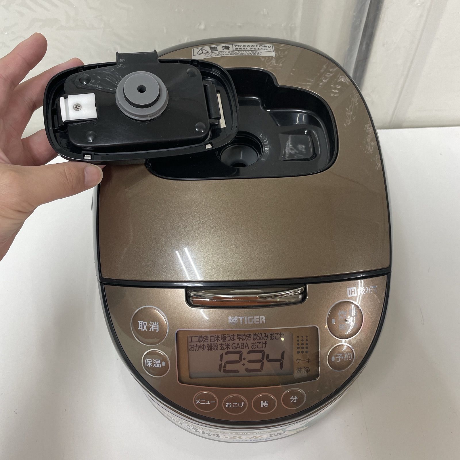 R 726 ☀️ TIGER IH炊飯ジャー 5 5合炊き 20年製 JKT M 100 クリーニング済