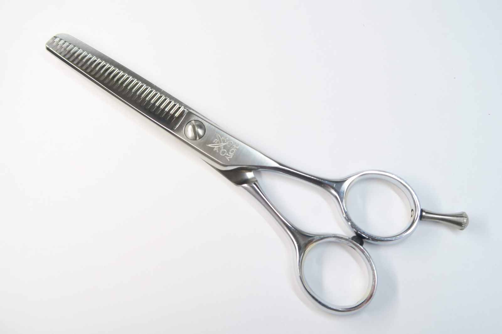 Cランク【AKKOHS アコス】 A5528 セニング 美容師・理容師 5.5インチ