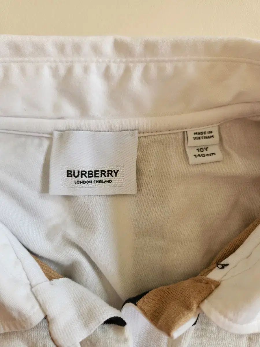 バーバリー キッズ チェック ワンピース 10 y 清潔保てる 春夏対応