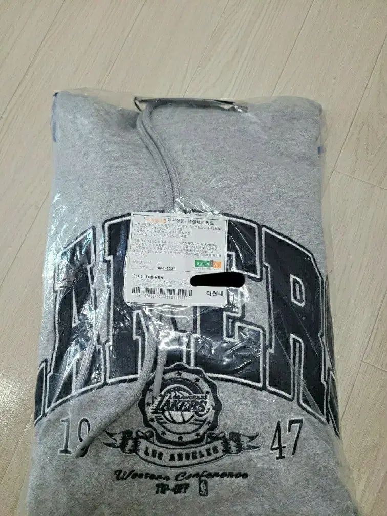 NBA レイカーズ 裏起毛パーカー グレー デパート
