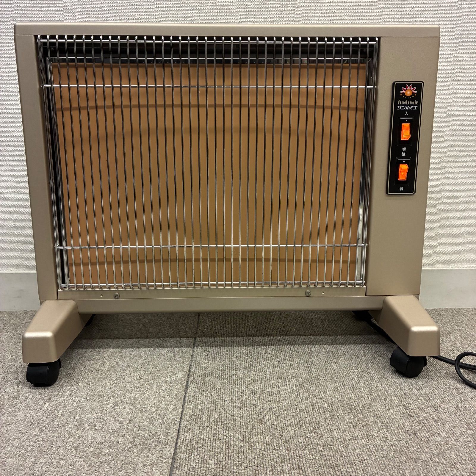 動作確認済み】 サンルミエ キュート E800LS 遠赤外線暖房器 日本製 S