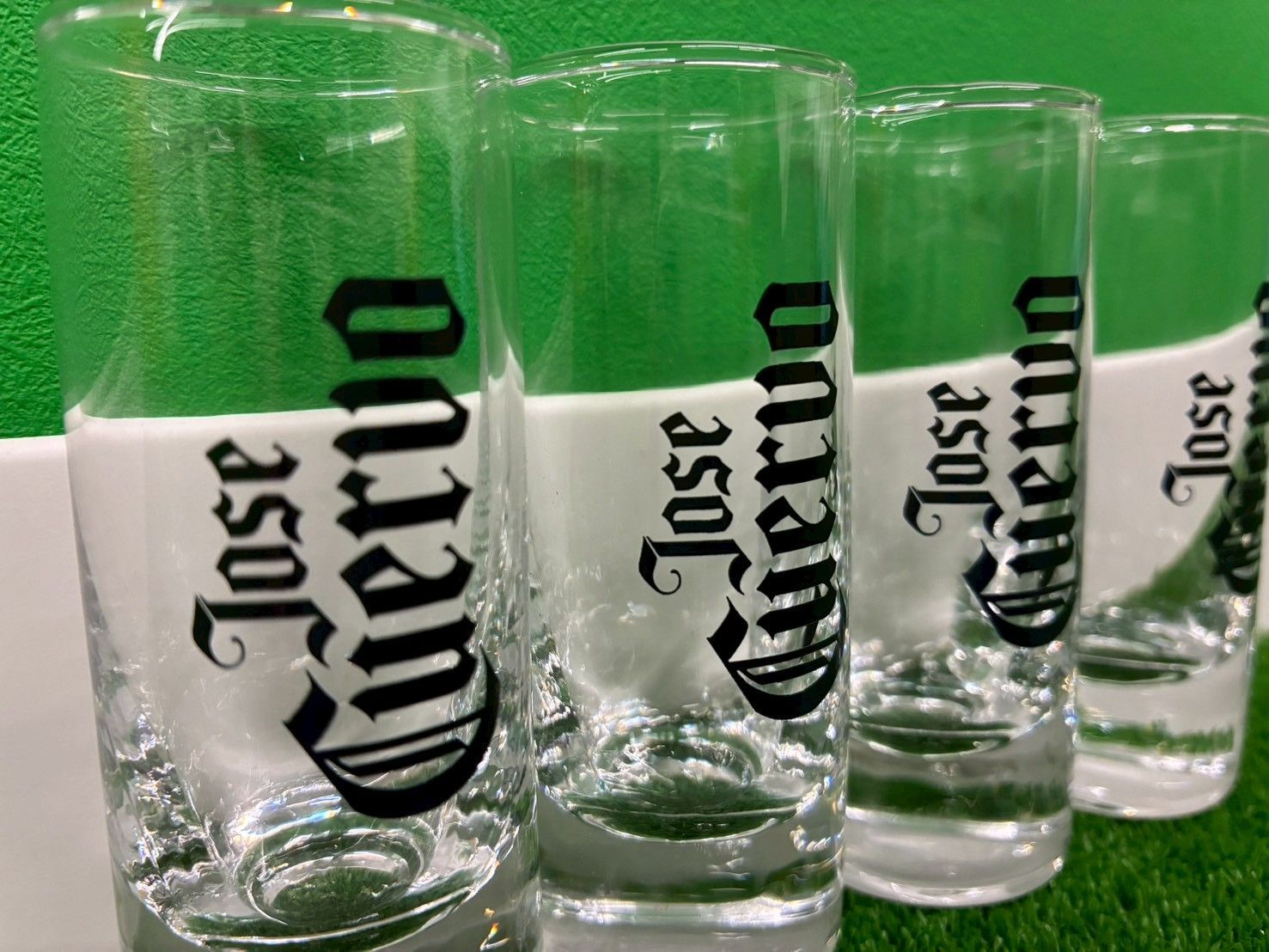 セット販売 12個入り クエルボ テキーラショットグラス ガラス製