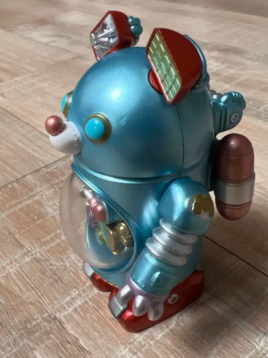 POPMART コラボ Mecha-M8 ロボットフィギュア おもちゃ 🆕💗🆕INSTINCTOY Muckey Robot M-8🆕🤖🆕 POP MART X INSTINCTOY X