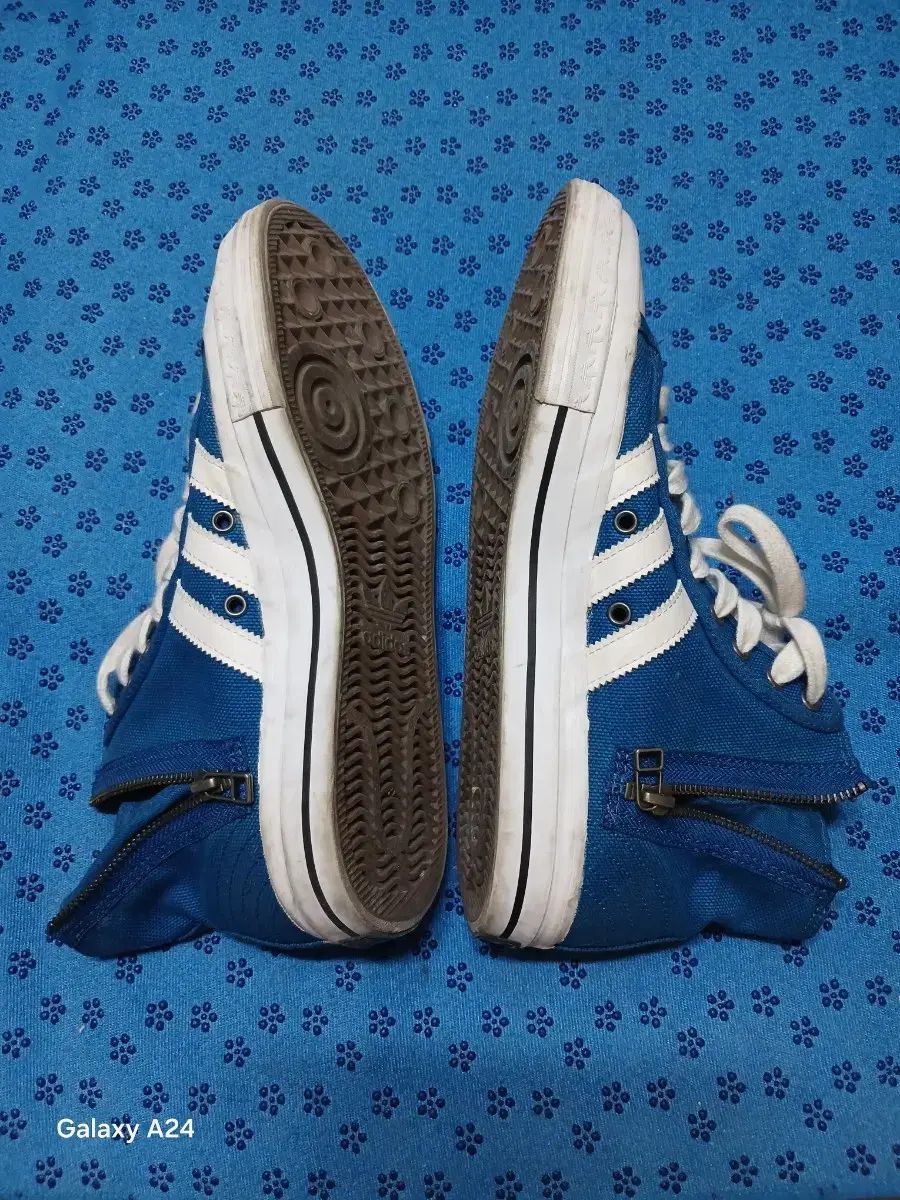 スニーカー adidas HI Originals アディダス ブレイクスタート adidasスーパースターハイカットの通販 : アディダス（adidas） ハイカット | BLUE ハイカット（カラーブルー COUNTRY JABBAR KK0634（スニーカー）｜HERRINGBONE