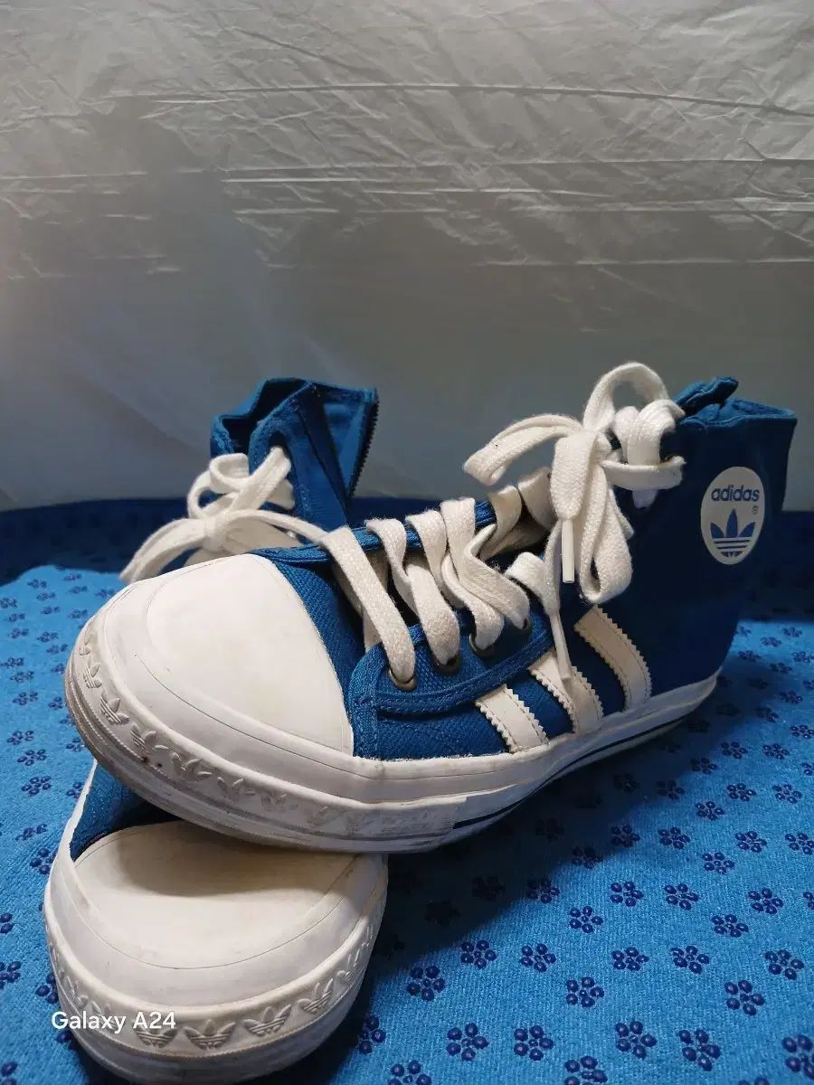 スニーカー adidas HI Originals アディダス ブレイクスタート adidasスーパースターハイカットの通販 : アディダス（adidas） ハイカット | BLUE ハイカット（カラーブルー COUNTRY JABBAR KK0634（スニーカー）｜HERRINGBONE