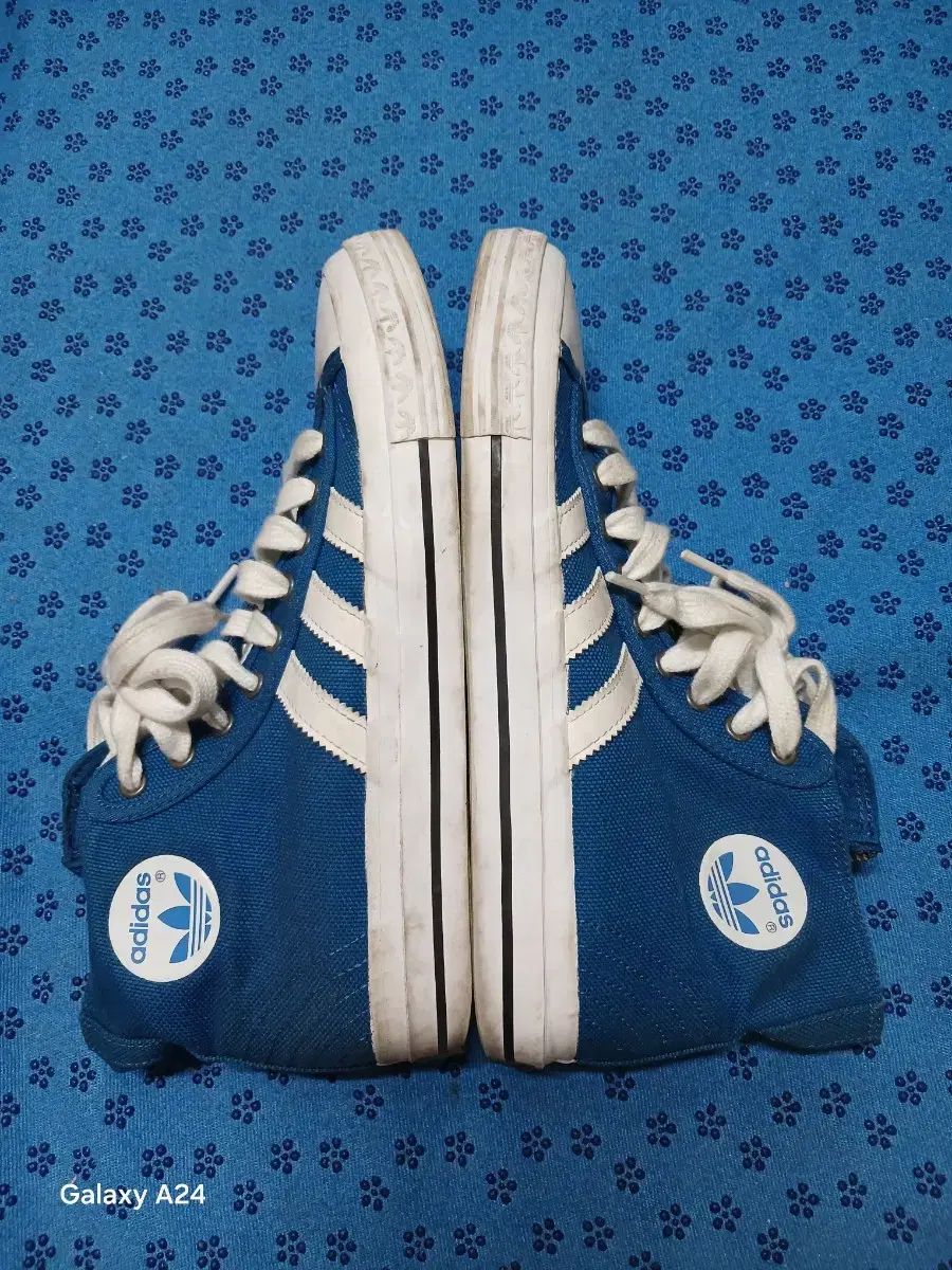 スニーカー adidas HI Originals アディダス ブレイクスタート adidasスーパースターハイカットの通販 : アディダス（adidas） ハイカット | BLUE ハイカット（カラーブルー COUNTRY JABBAR KK0634（スニーカー）｜HERRINGBONE