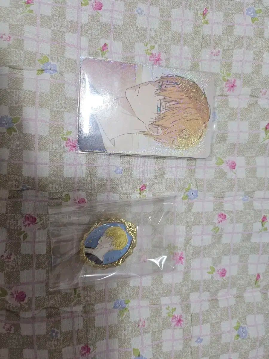 ある姫 ある日、お姫様になってしまった件について クロード 缶バッジ 缶