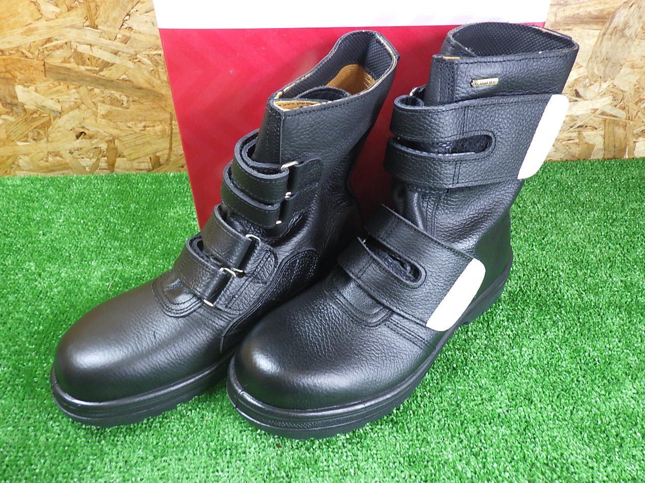 長期保管箱痛み ミドリ安全 ゴアテックスRファブリクス使用 RT935 24.5cm 扱い品