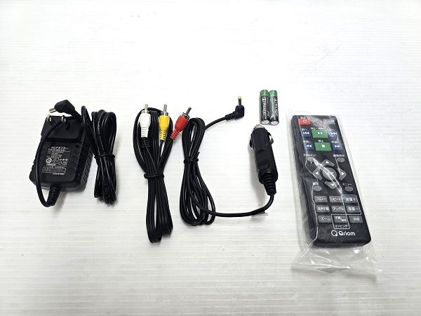  ヤマゼン 山善 YAMAZEN 9インチ ポータブルDVDプレーヤー CPD N 90 B YR 18963 ポータブルプレーヤー プレーヤー