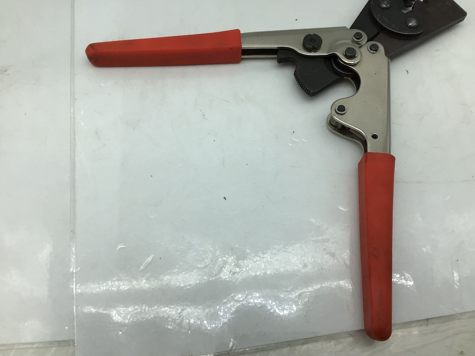 圧着用手動工具