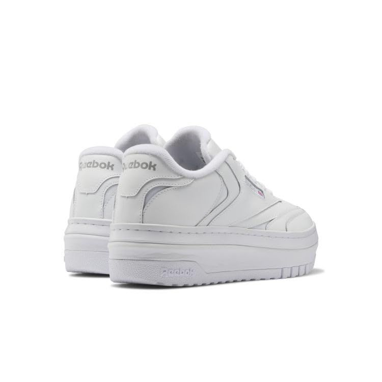 スニーカーブーツ