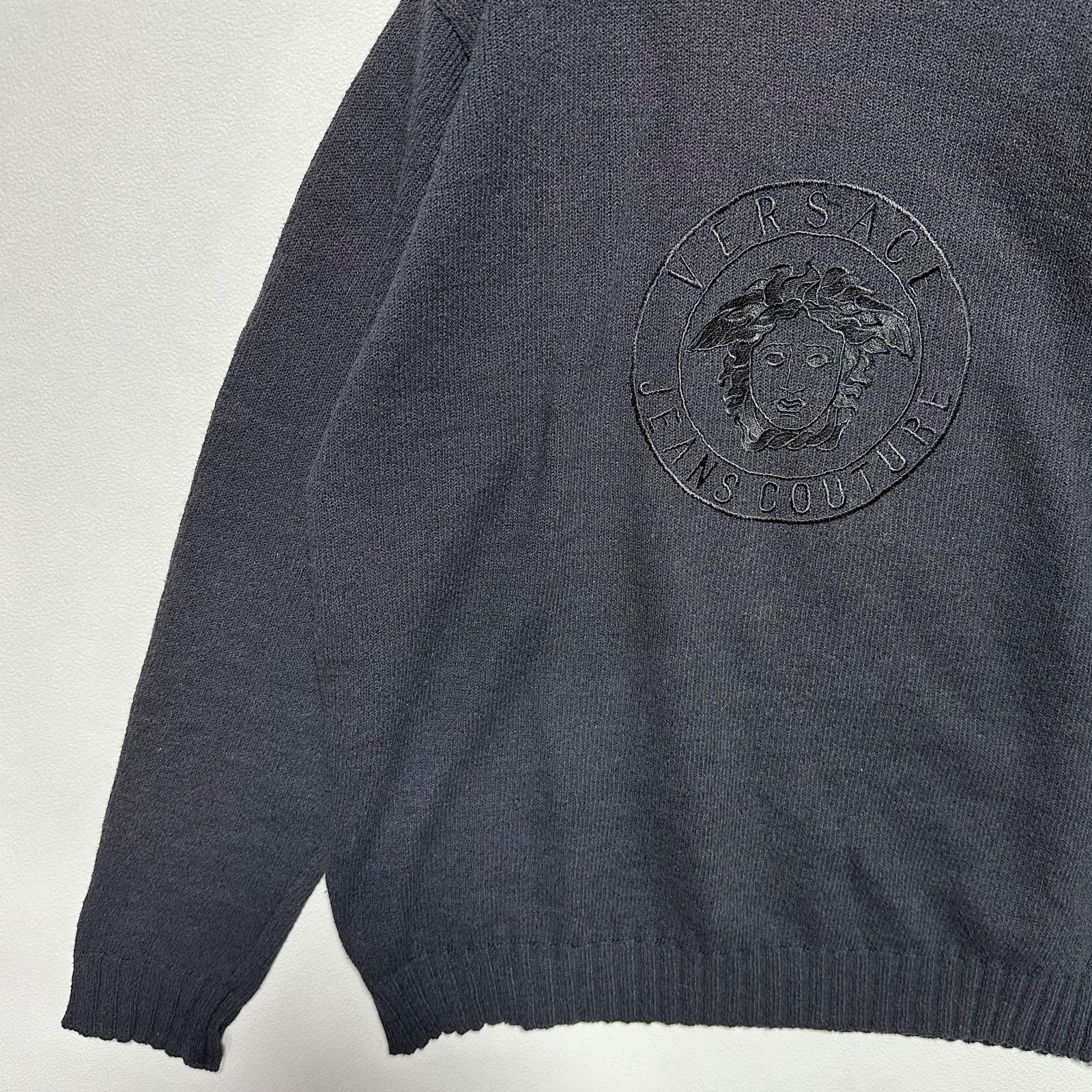 VERSACE JEANS COUTURE イタリア製 メデューサ刺繍ニット セーター 黒