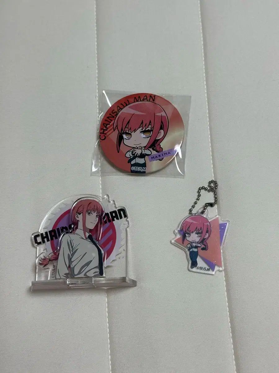 チェンソーマン マキマ キーホルダー バッジ アクリルスタンド