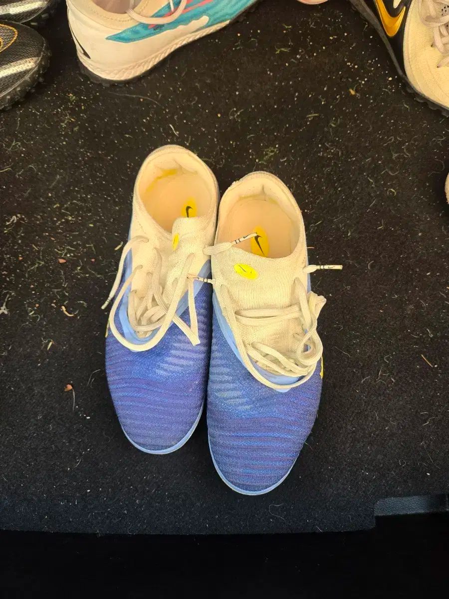 ナイキ FANTOM6 エリート FG 250