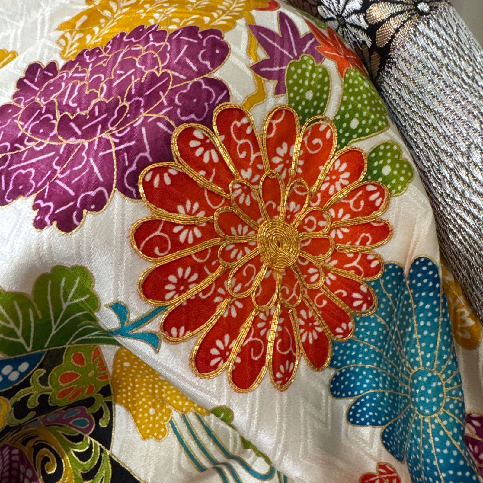 振袖フルセット・鹿の子絞り・菊・牡丹・金駒刺繍・正絹FS489 - メルカリ
