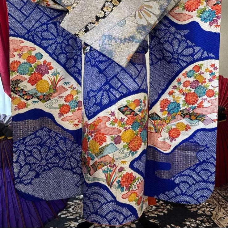 振袖フルセット(7点)・鹿の子絞り・舞蝶・金駒刺繍・舞桜・染め分け・正絹 振袖フルセット(7点)・鹿の子絞り・舞蝶・金駒刺繍・舞桜・染め分け・正絹