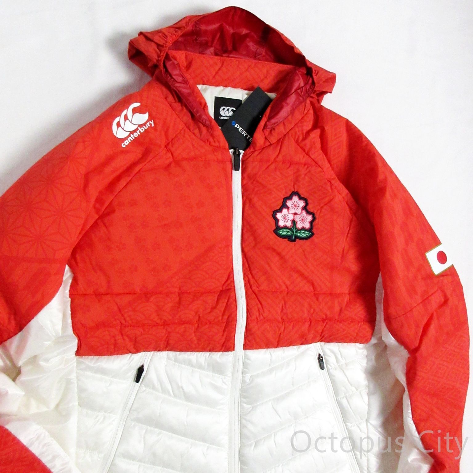  メンズ S M L XL 3 カンタベリー ラグビー日本代表 中綿ジャケット 軽量 防寒 アウター 光電子 canterbury JAPAN QUEENS JACKET -10 その他 ウェア