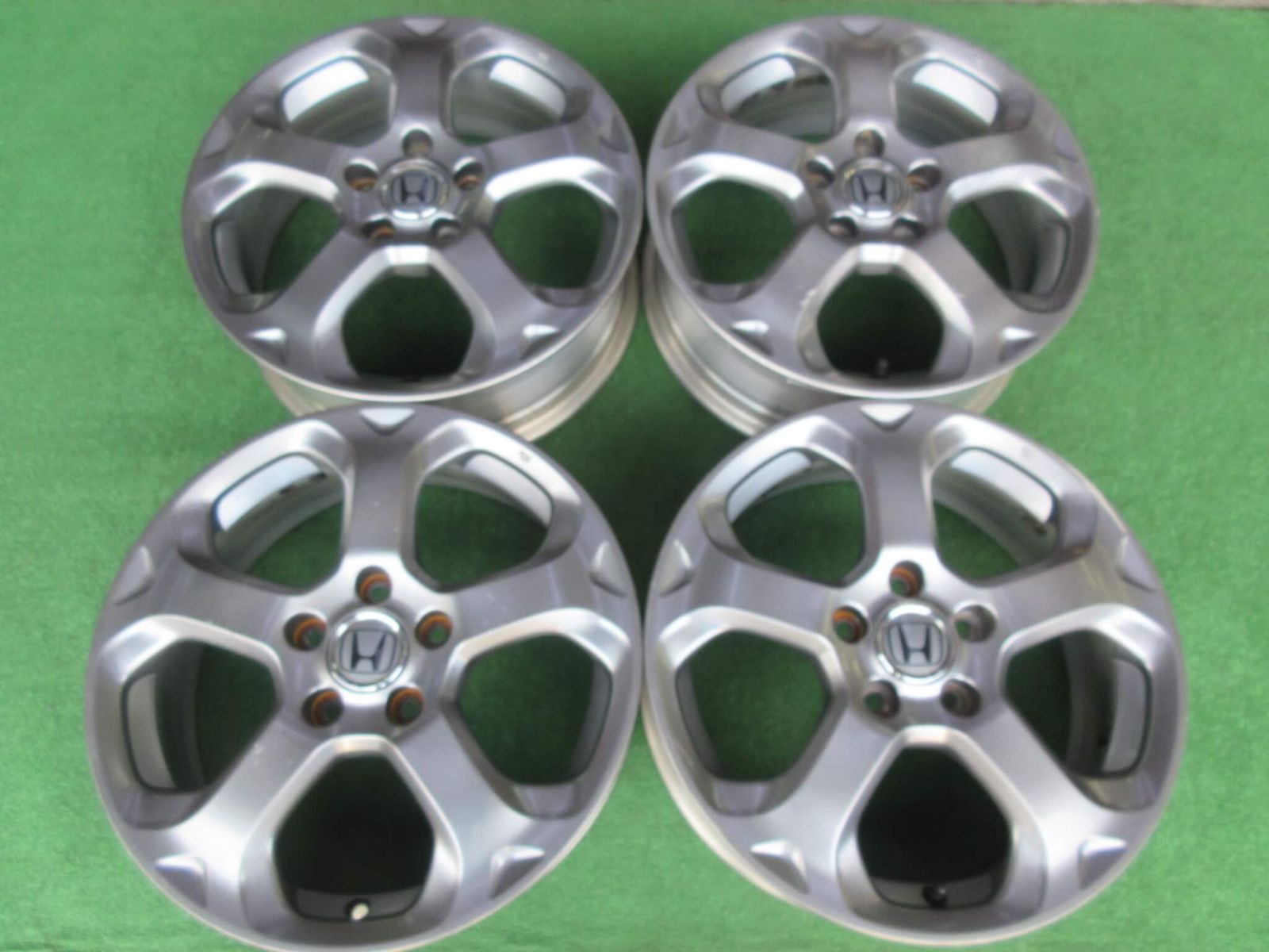 ホンダ ストリームＲＳＺ ホイール 6 J 17 5 H 114 3 55 お探しの方是非いかがですか