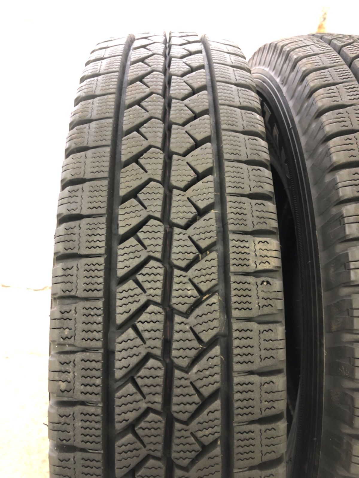 トヨタ プロボックス マツダ ファミリアバン 155 80 R 14 88 86 N スタッドレスタイヤ ブリヂストン VL 1