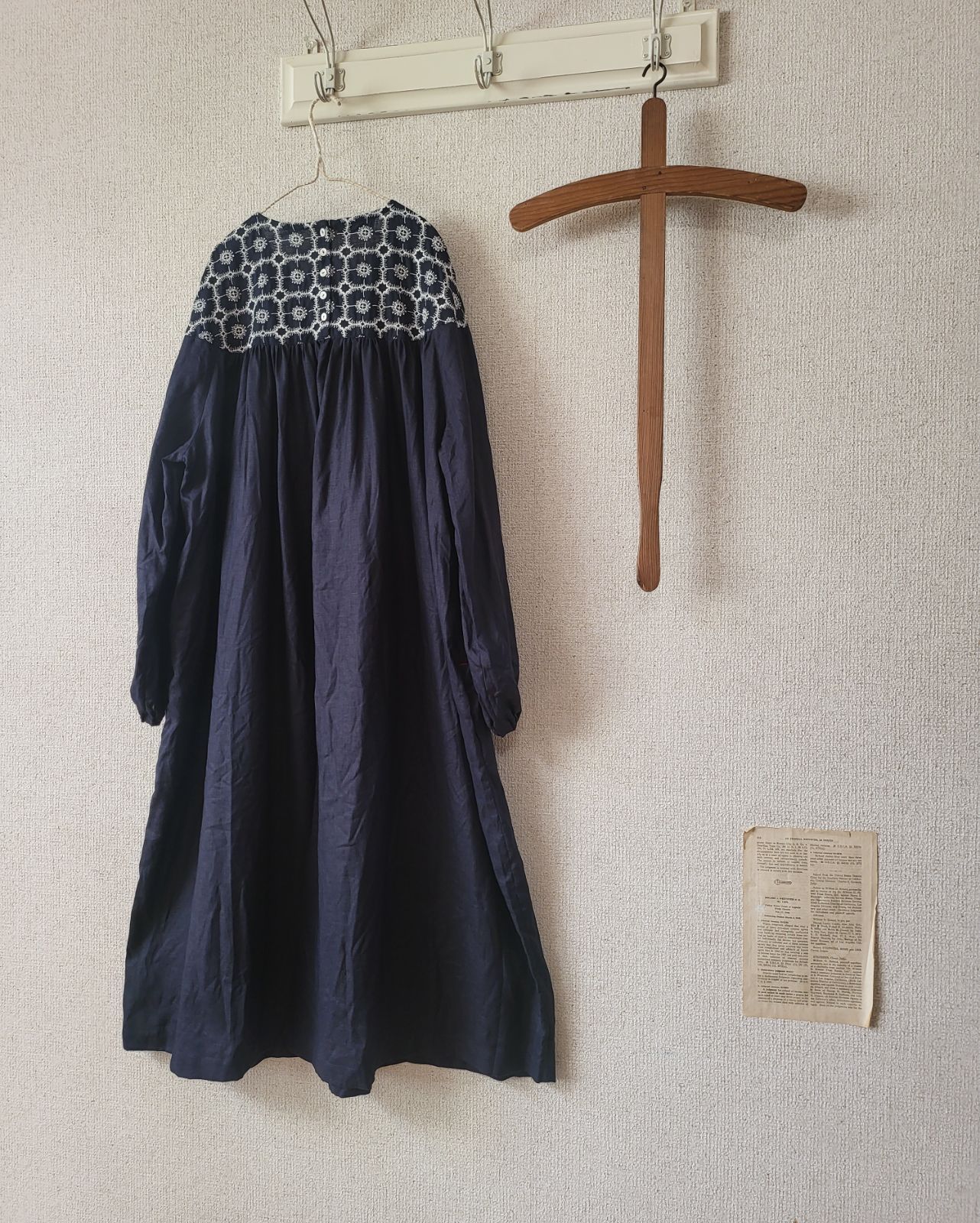 ミナペルホネンテキスタイル amemoneヨーク切り替えワンピース