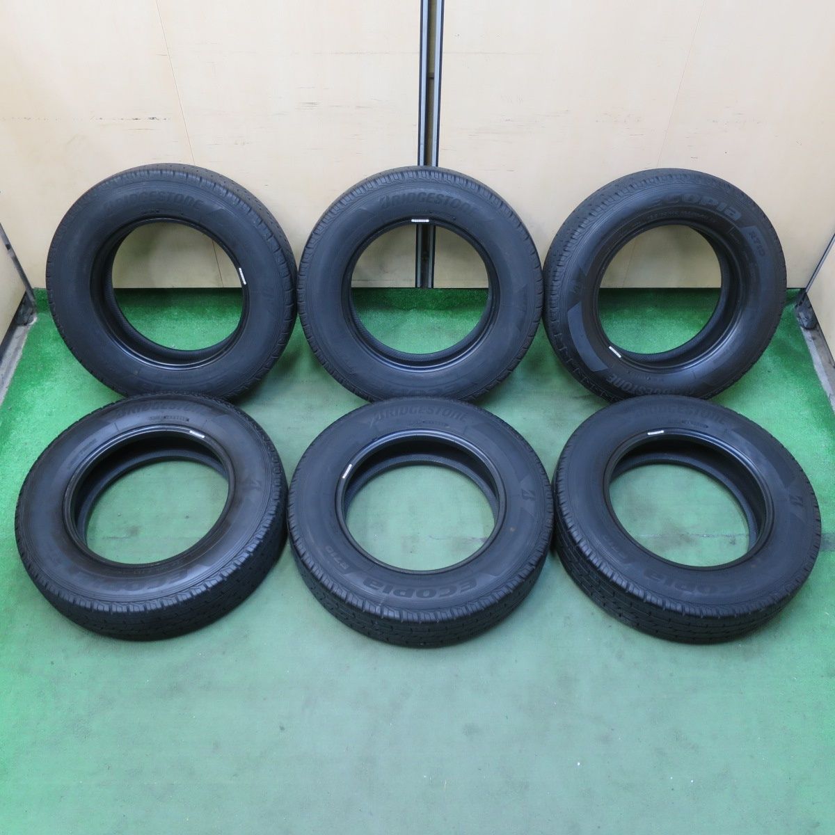 バリ溝 22年 9 5分 6本 185 75 R 15 106 104 N ブリヂストン エコピア 710 タイヤ 15インチ カムロード ハイエース キャラバン キャンピングカー 等 5110308イノタ