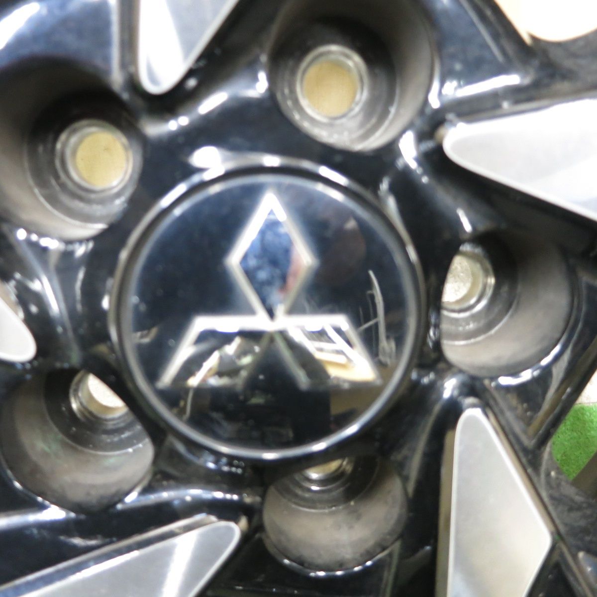 三菱 アウトランダー