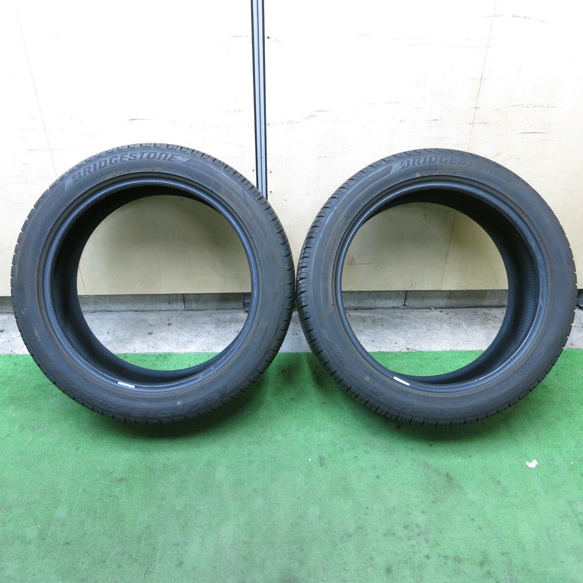 バリ溝 21年 9 5分 2本 255 45 R 20 ブリヂストン エコピア H L 422 Plus プラス 20インチ タイヤ アウトランダー アリア エクストレイル 等 5110503ナノタ