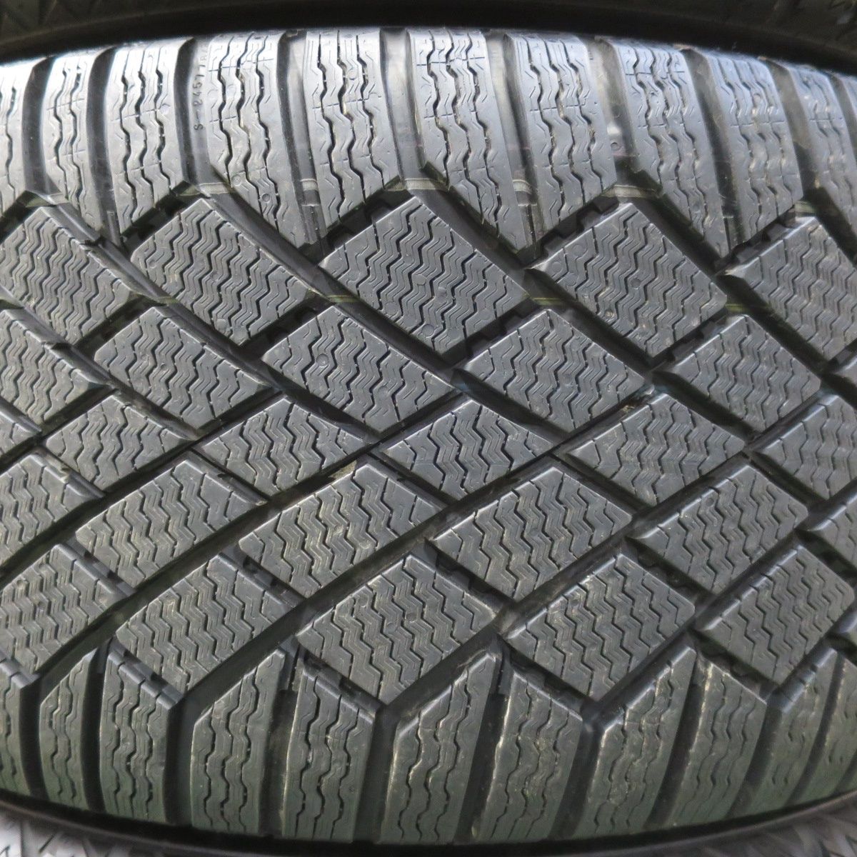 18 スタッドレス