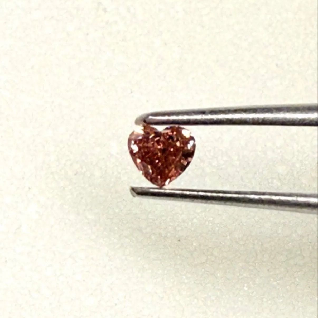 天然ピンクダイヤモンドルース FANCY