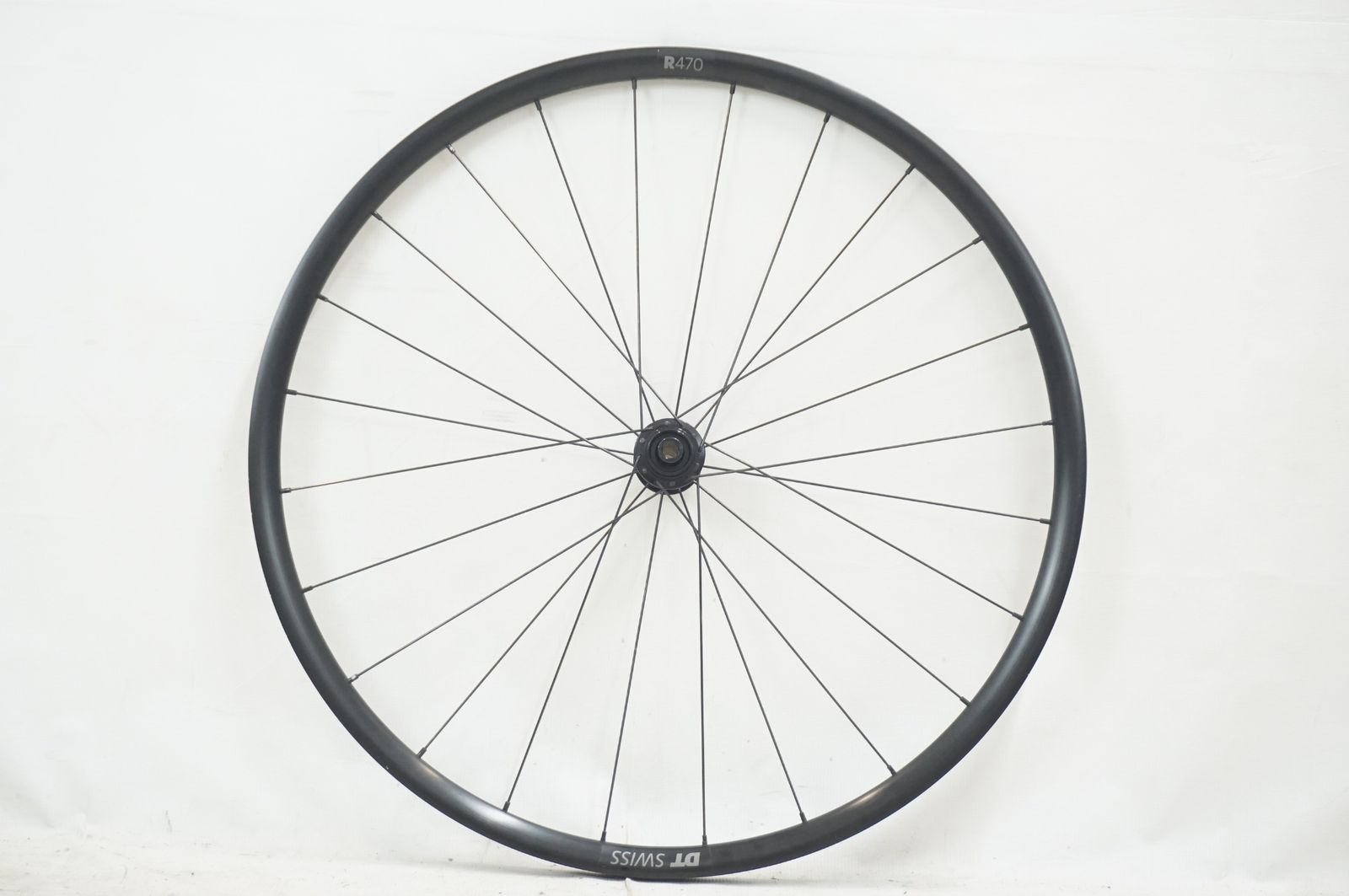 DT SWISS 「ディーティースイス」 R470 DISC フロントホイール