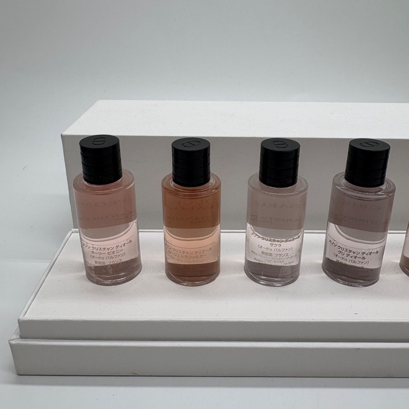 クリスチャンディオール ミニ香水8本セット