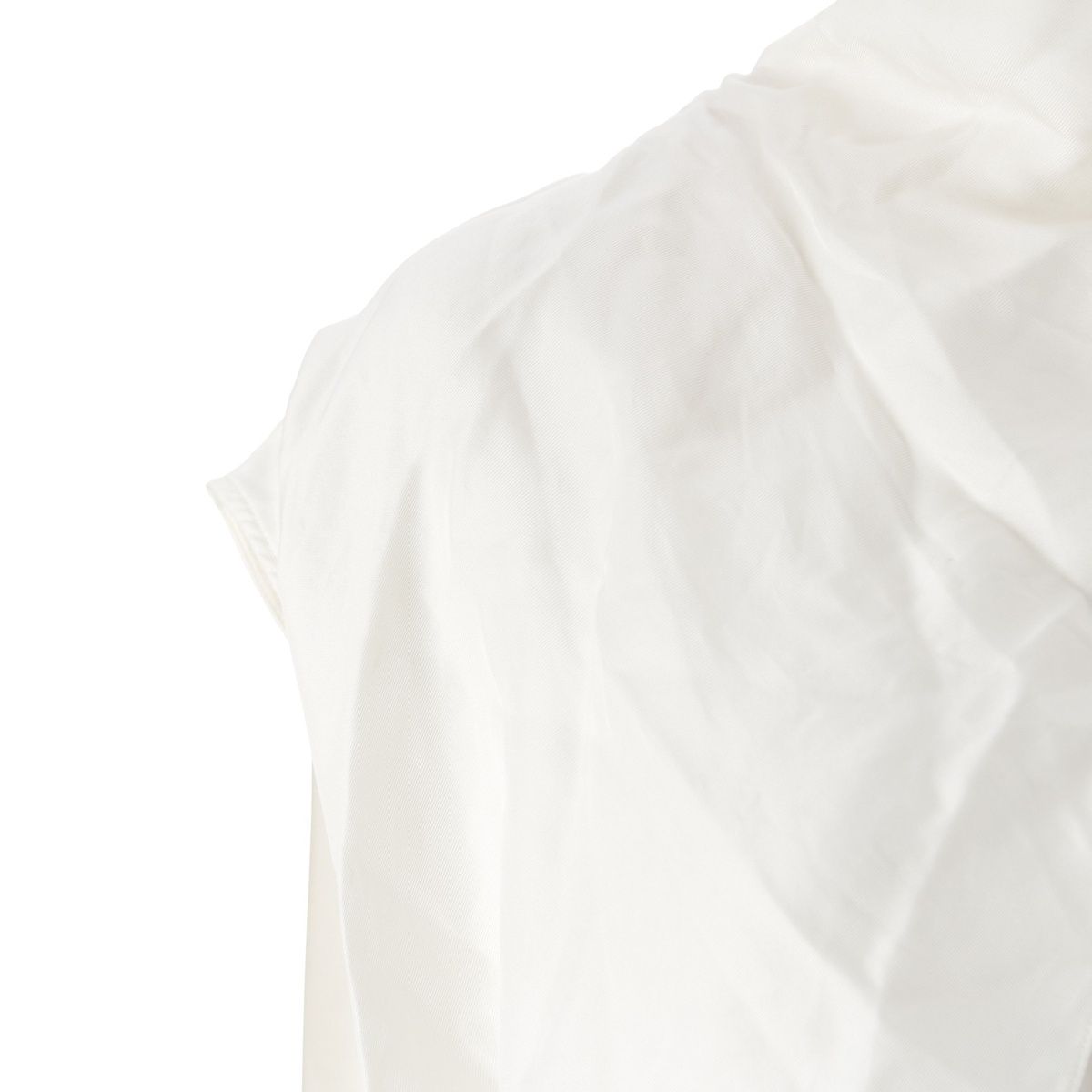 シルク100 ロゴ刺繍ボウタイ