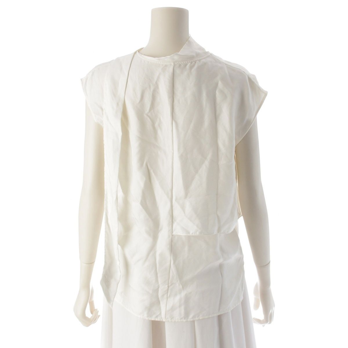 ロゴ刺繍ボウタイ