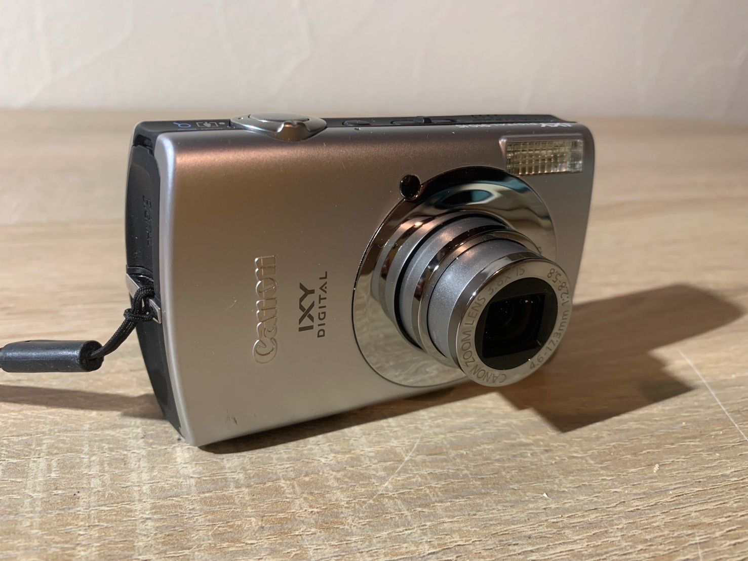 6433 Canon IXY DIGITAL 910 IS シルバー デジカメ 動作確認済み 美品