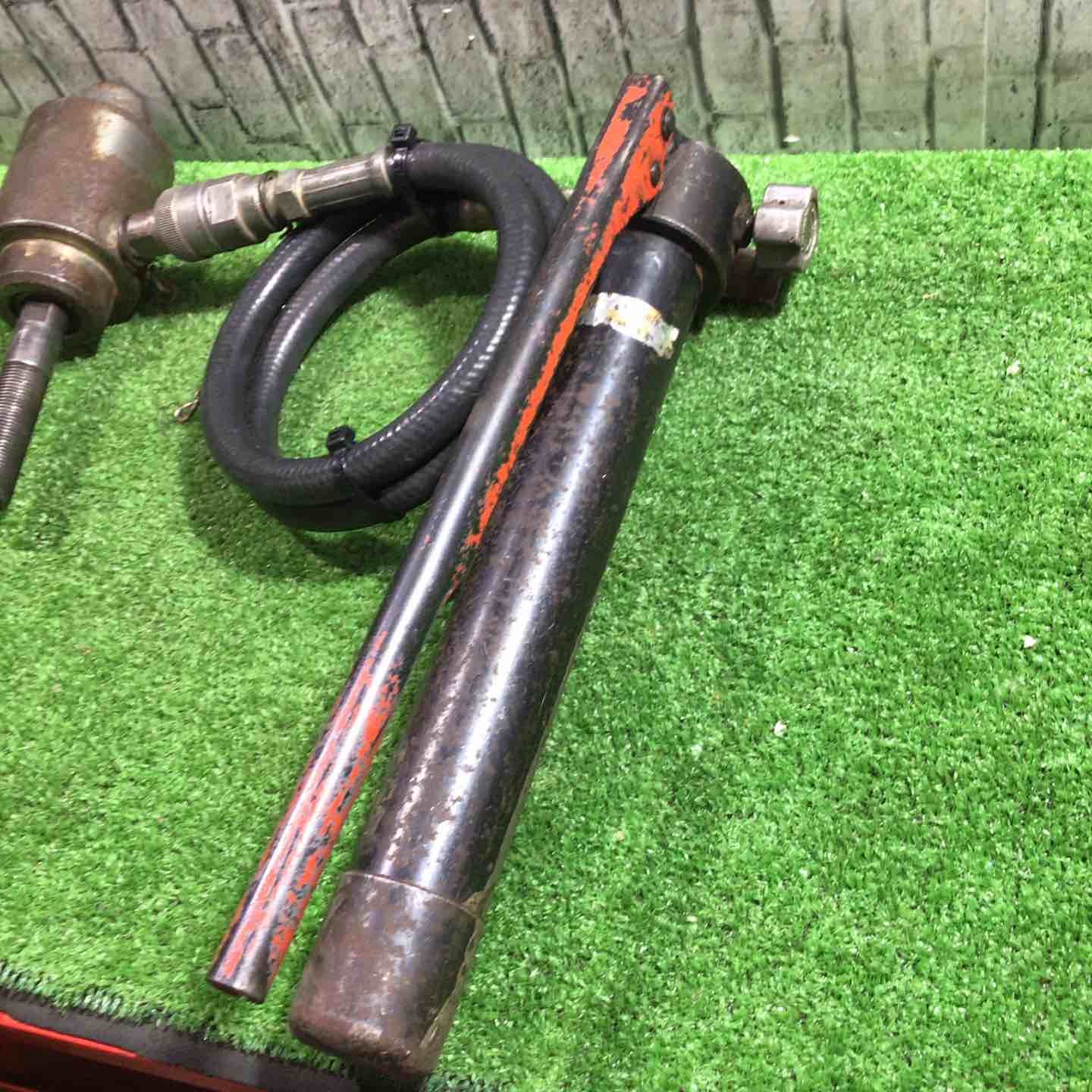  泉精器 IZUMI 手動油圧式ポンプ HP 180 N その他 電動工具 エア工具