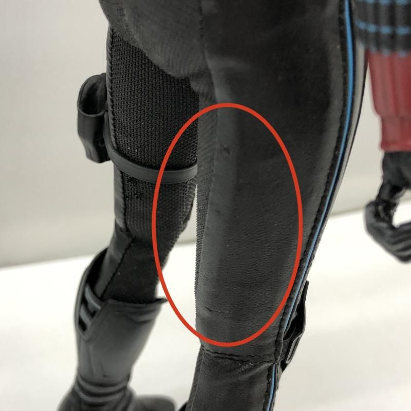 中古】ホットトイズ ムービー・マスターピース ブラック・ウィドウ 1/6