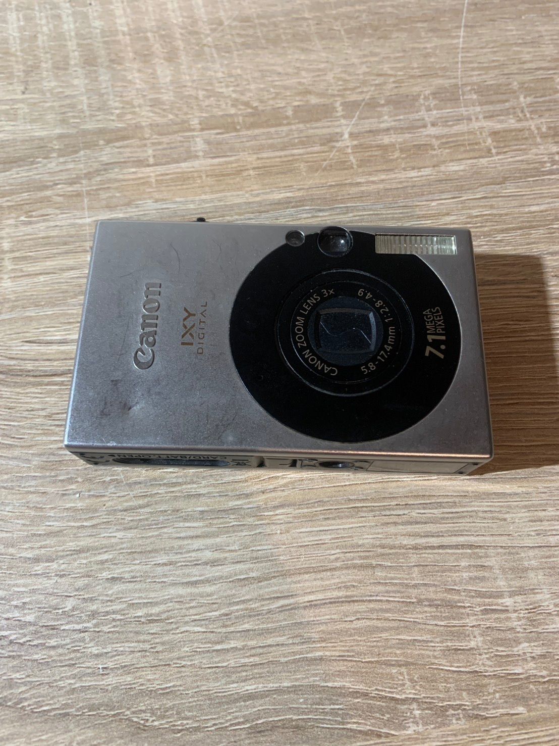 G1494 Canon IXY 3 デジタルカメラ シルバー Amazon.co.jp: Canon デジタルカメラ IXY 3 約1010万画素 光学12倍