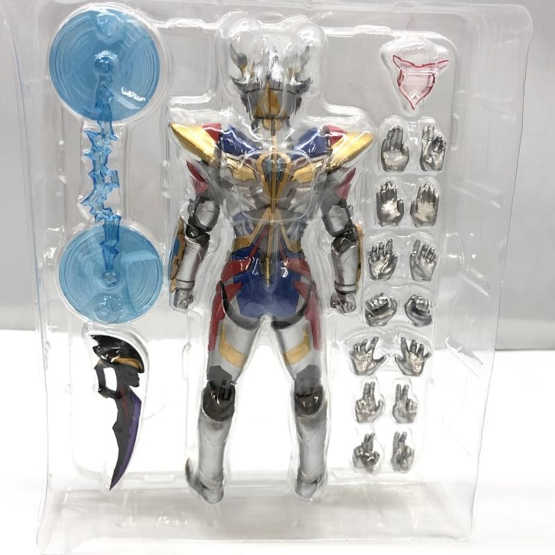 中古】バンダイ S.H.Figuarts ウルトラマンゼット デルタライズクロー