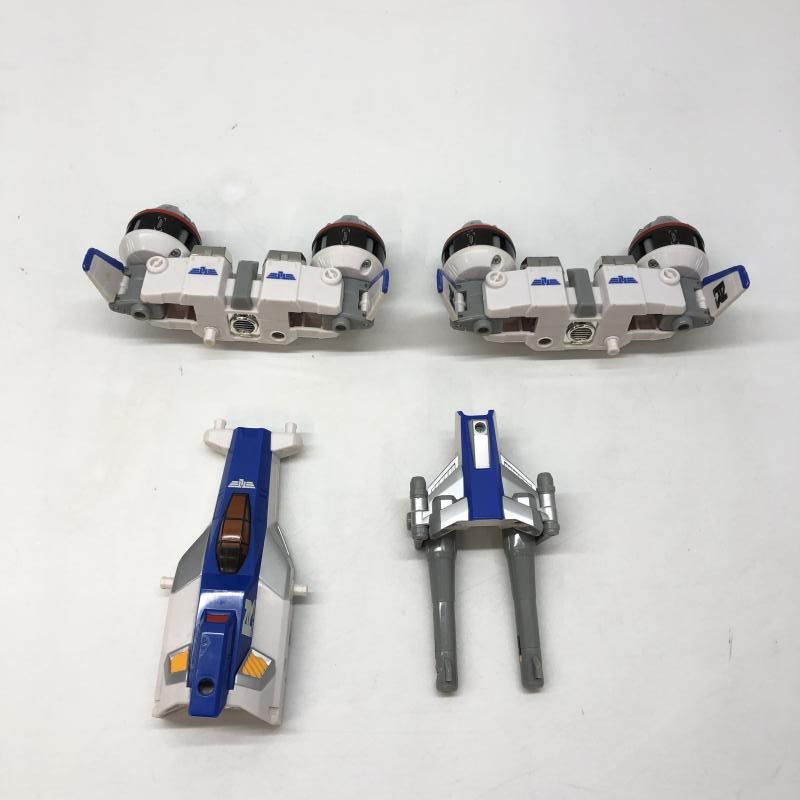 中古】バンダイ UNM5 クロムチェスターδ(デルタ) 開封品 ウルトラマン