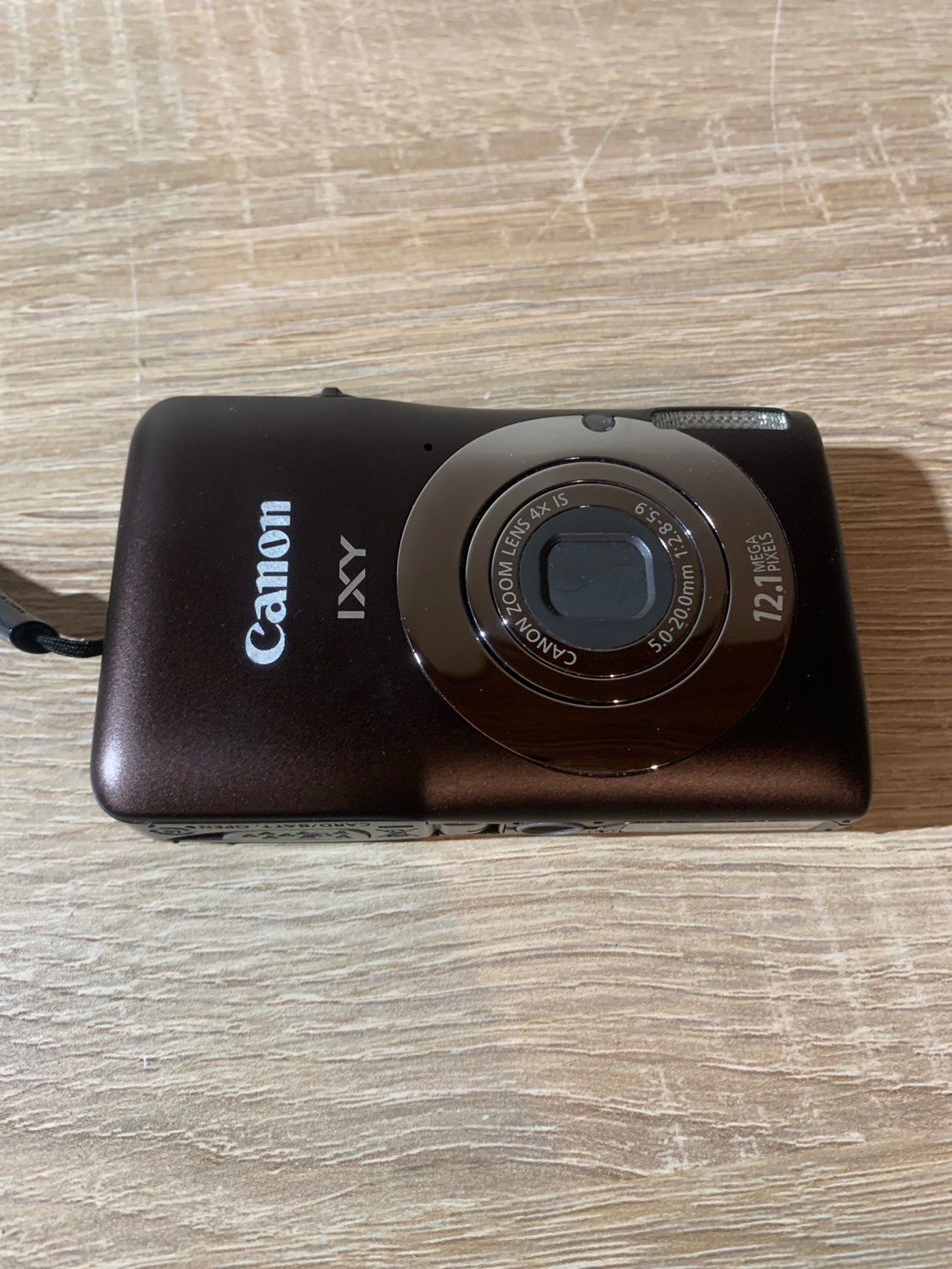 Canon IXY 200F デジタルカメラ　ジャンク扱い Amazon | Canon デジタルカメラ IXY 200F ブラウン IXY200F(BW