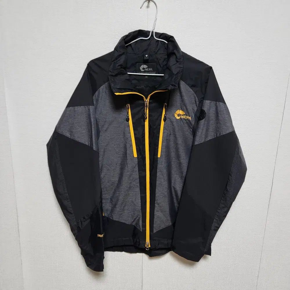 【米軍放出品】　寝袋/羽毛 ＆ 寝袋カバー　MOUNTAIN REGULAR 米軍放出品】 寝袋/羽毛 ＆ 寝袋カバー MOUNTAIN REGULAR