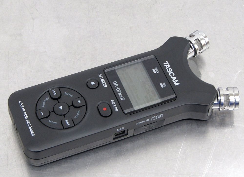 ZOOM H6 ハンディレコーダー 本体とACアダプター(訳あり) ZOOM H6 ハンディレコーダー 本体とACアダプター(訳あり) ZOOM H6