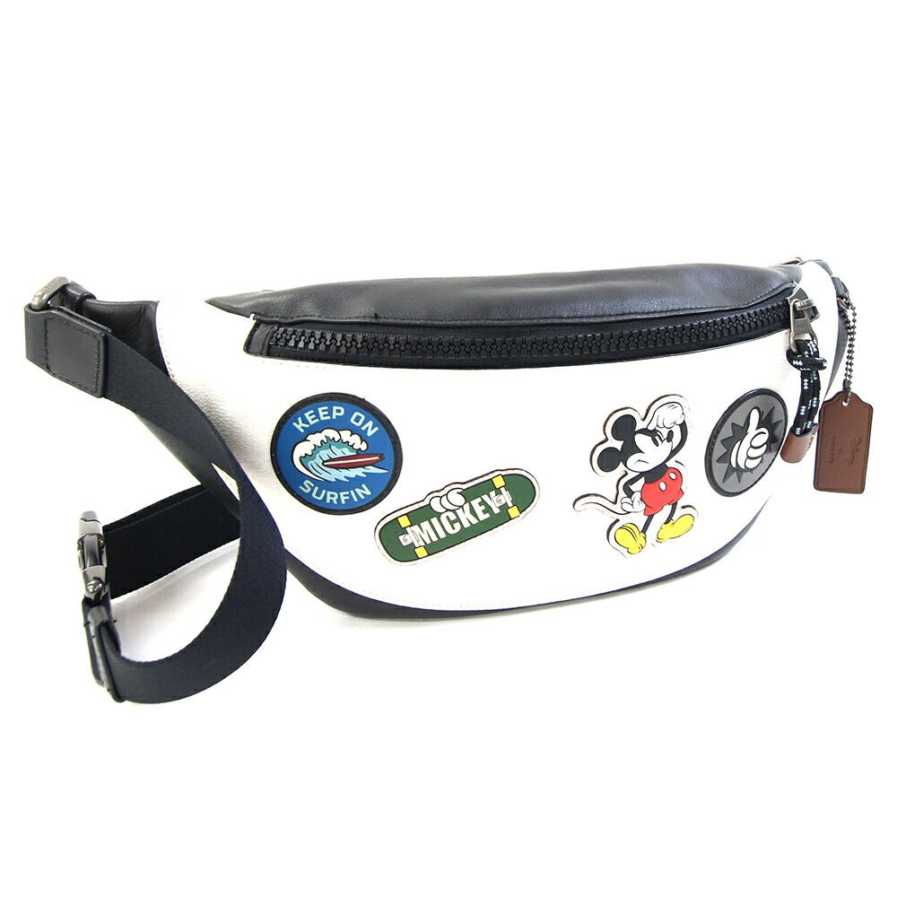 【極美品】コーチ トラックパック ボディバッグ Disneyコラボ レザー 黒 極美品】コーチ トラックパック ボディバッグ Disneyコラボ レザー 黒