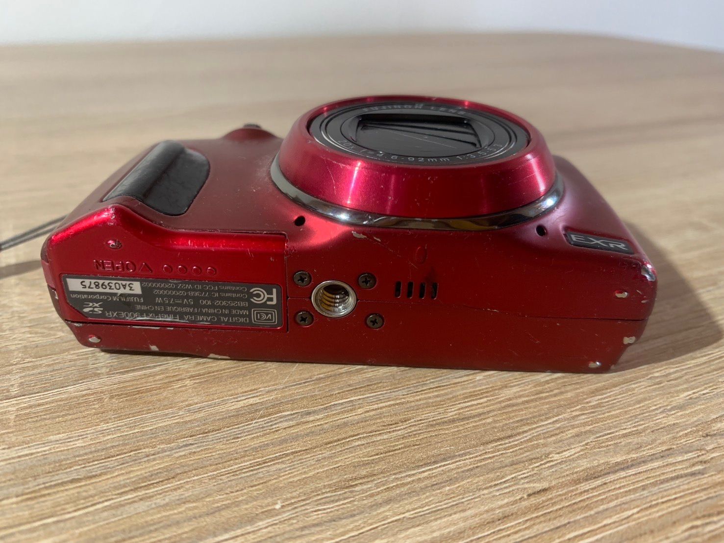 6444 FUJIFILM FINEPIX F900EXR レッド デジカメ ジャンク品 - メルカリ