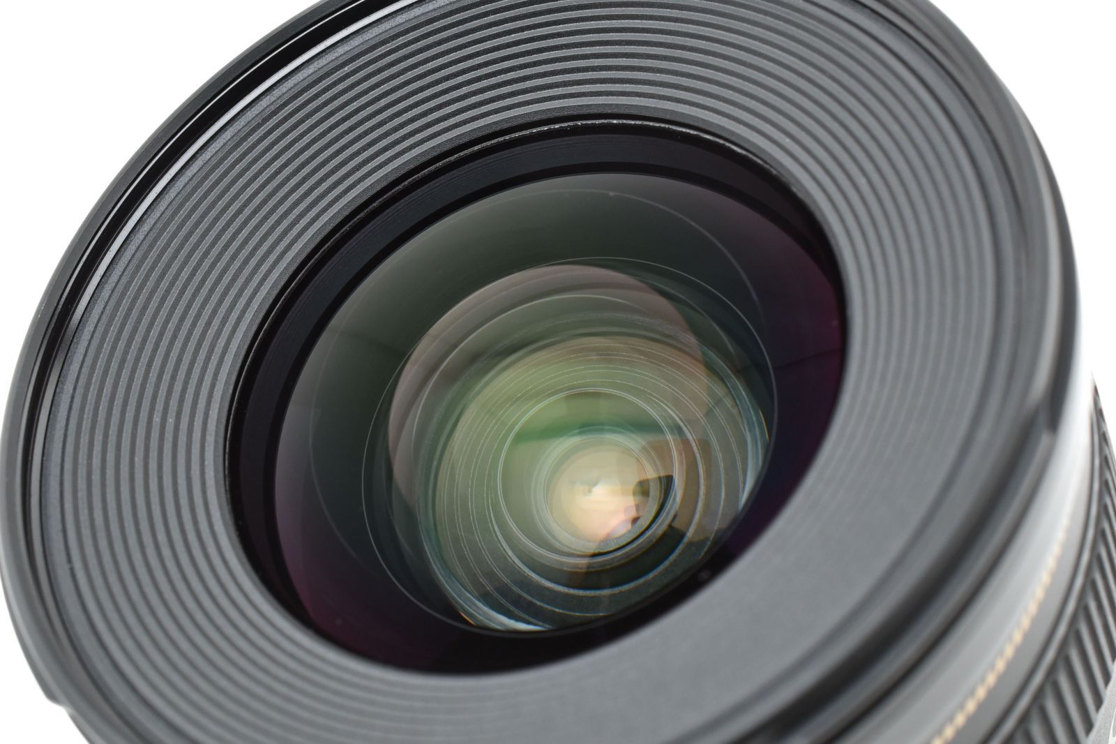 ☆極上☆Canon キヤノン EF 20mm F2.8☆広角単焦点レンズ 秀逸な描写